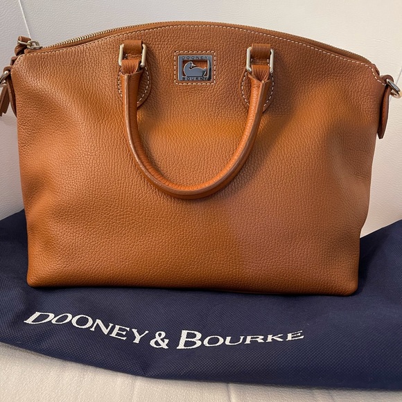 Dooney & Bourke Handbags - Dooney &bourke satchel handbag
